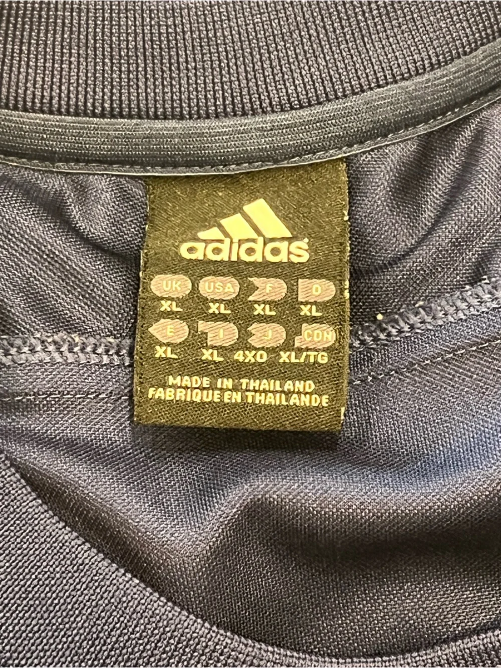 Vintage Adidas ClimaCool T-Shirt Tee Men’s Xl Centered Embroidered Logo Y2K 2002